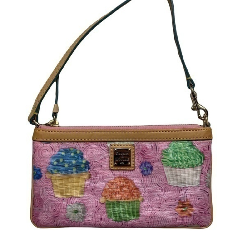 Dooney & Bourke pink cupcake wristlet bag rare